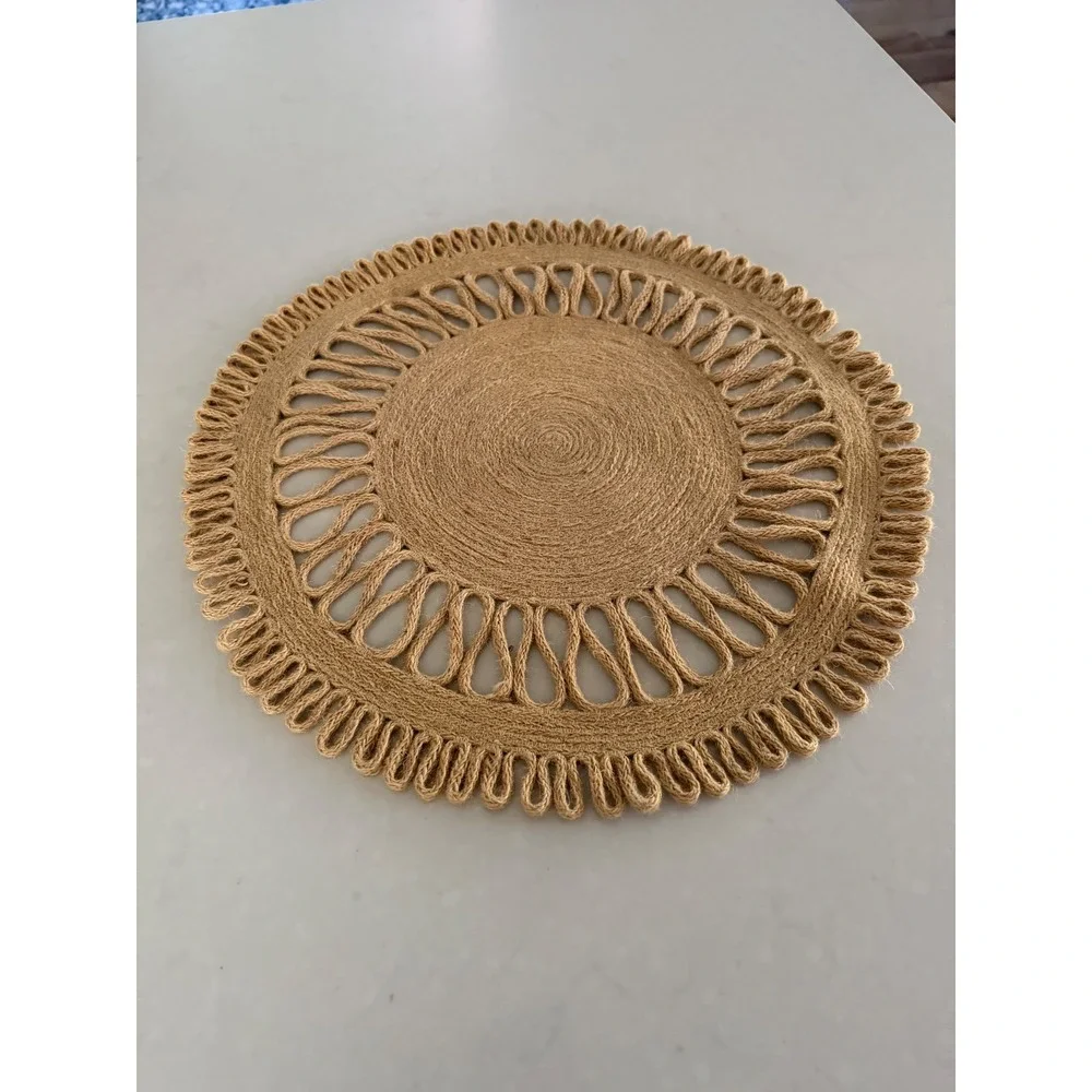Round Woven Jute Placemat Boho Natural Fiber Table Charger 15.5 Inch Tan